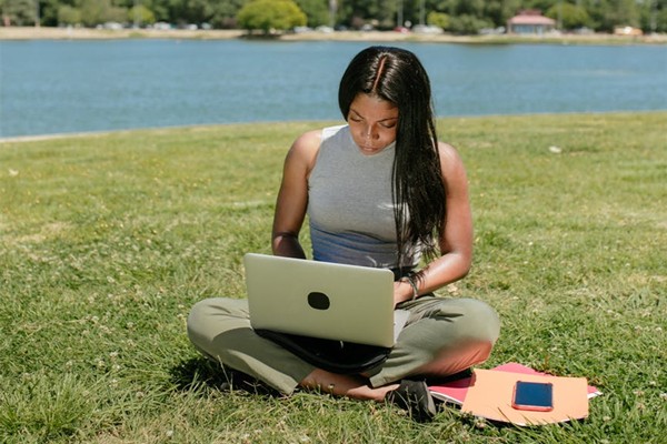 淘宝开店怎么能卖到国外？通过什么方式？