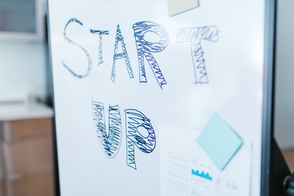 淘宝店铺信用积分在哪里查？怎么总往下掉？