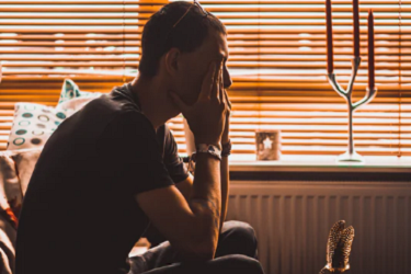 支付宝可以过户给别人吗？怎么过户？