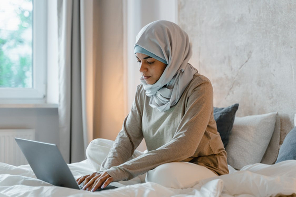 开网店亏本的几率大吗？开网店到底挣不挣钱？