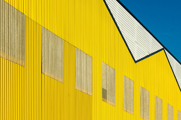 淘宝店铺美工自己做吗？难吗？