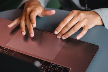 淘宝逛逛达人报价在哪里设置？达人怎么找？