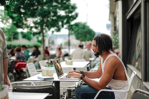 千牛怎么看店铺余额？千牛账户余额怎么转出？