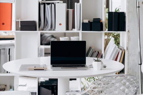 做淘宝小卖家好吗？卖什么好？