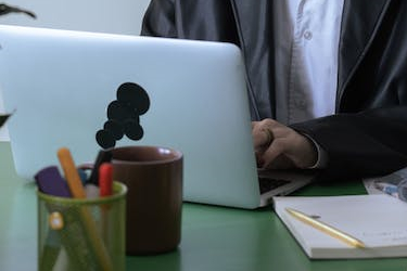 淘宝语音助手叫什么？语音搜索怎么开启？