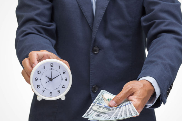 淘宝达人和商家直播冲突吗？店铺直播和达人直播哪个好？