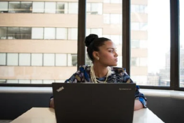 淘宝坚持直播就一定能火吗？怎么能获得人气？