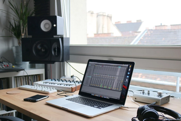 双12是天猫还是淘宝？怎么看商品是天猫还是淘宝？