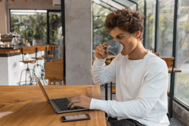 淘宝主播带货怎么计算佣金？佣金一般是多少？