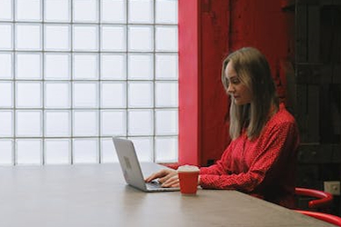 小类目直通车一天烧30块行吗？适合开直通车吗？