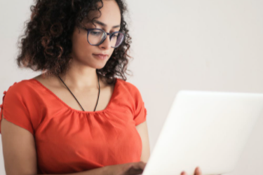 引力魔方一天烧多少合适？每天50元有多少展现？