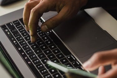 淘宝开学季和618哪个便宜？开学季活动是什么时候？