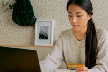 苏宁和苏宁国际有啥区别？苏宁国际直营和自营一样吗？