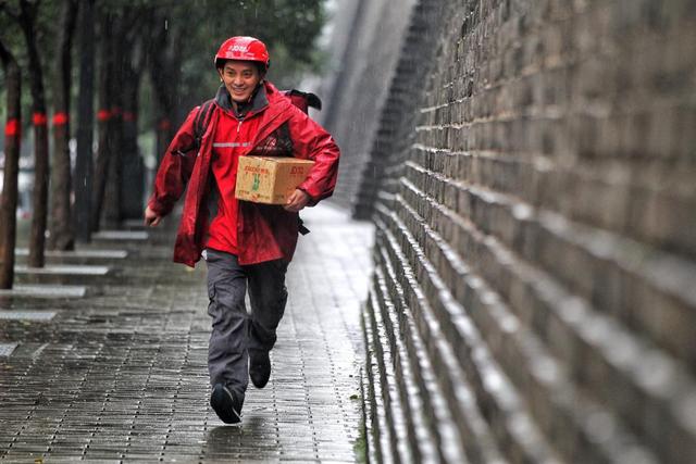 京东快递春节停运吗？京东物流服务热线是多少？