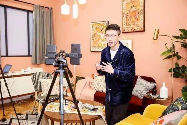 淘宝直播有瘦脸功能吗？怎么设置？