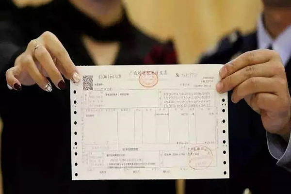 拼多多怎么开发票？拼多多开发票要注意什么？