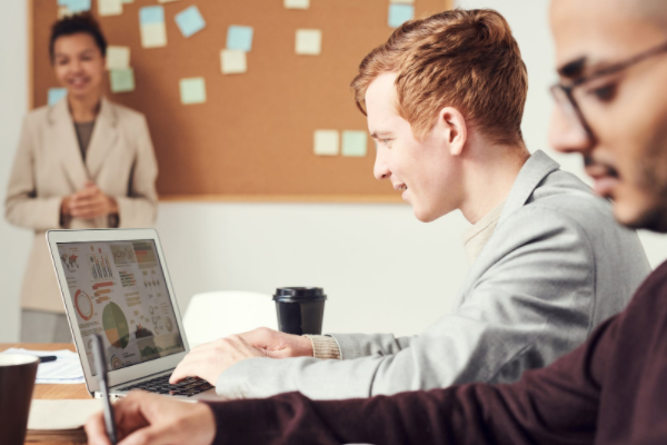 2020年淘宝开店还有没有市场？2020开淘宝店还挣钱吗？